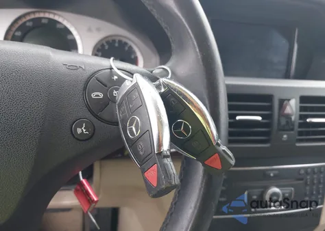 2011 Mercedes-Benz Glk 350 из США, поврежденный, VIN WDCGG5GBXBF596646